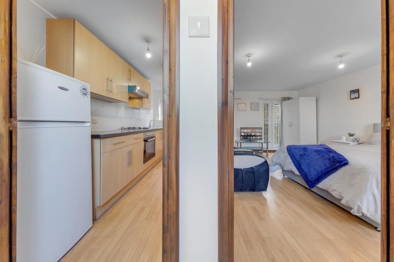 Cozy 1 Bed/Sleep 3/ London Apartment Exterior photo